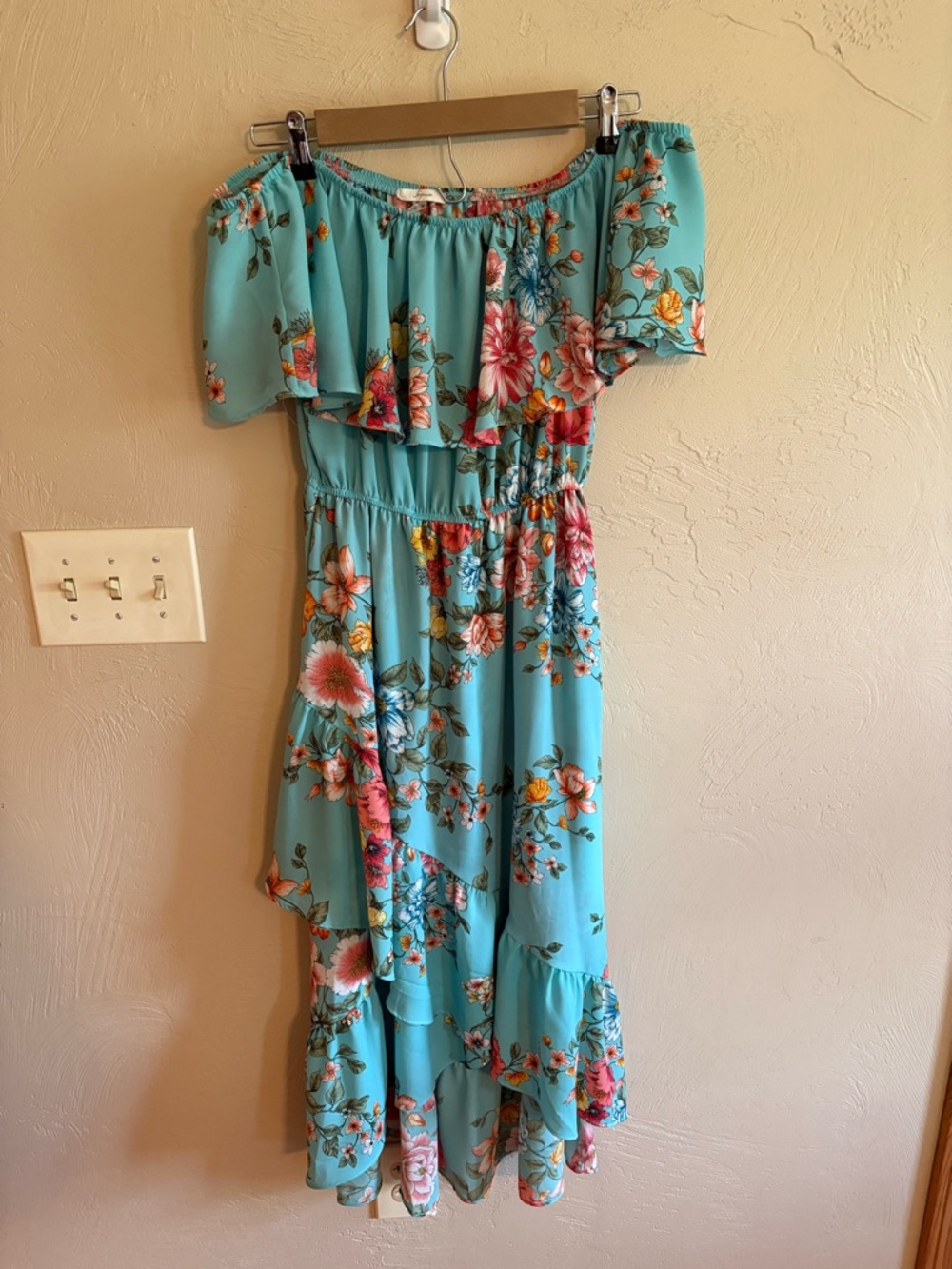 Soprano Aqua off the Shoulder Floral Maxi Dress